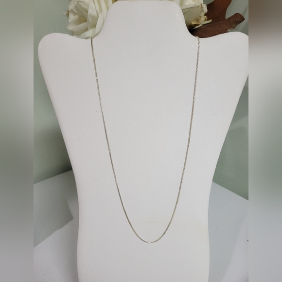 IBB SIGNED 925 STERLING SILVER 24" BOX CHAIN NECKLACE - Picture 2 of 6